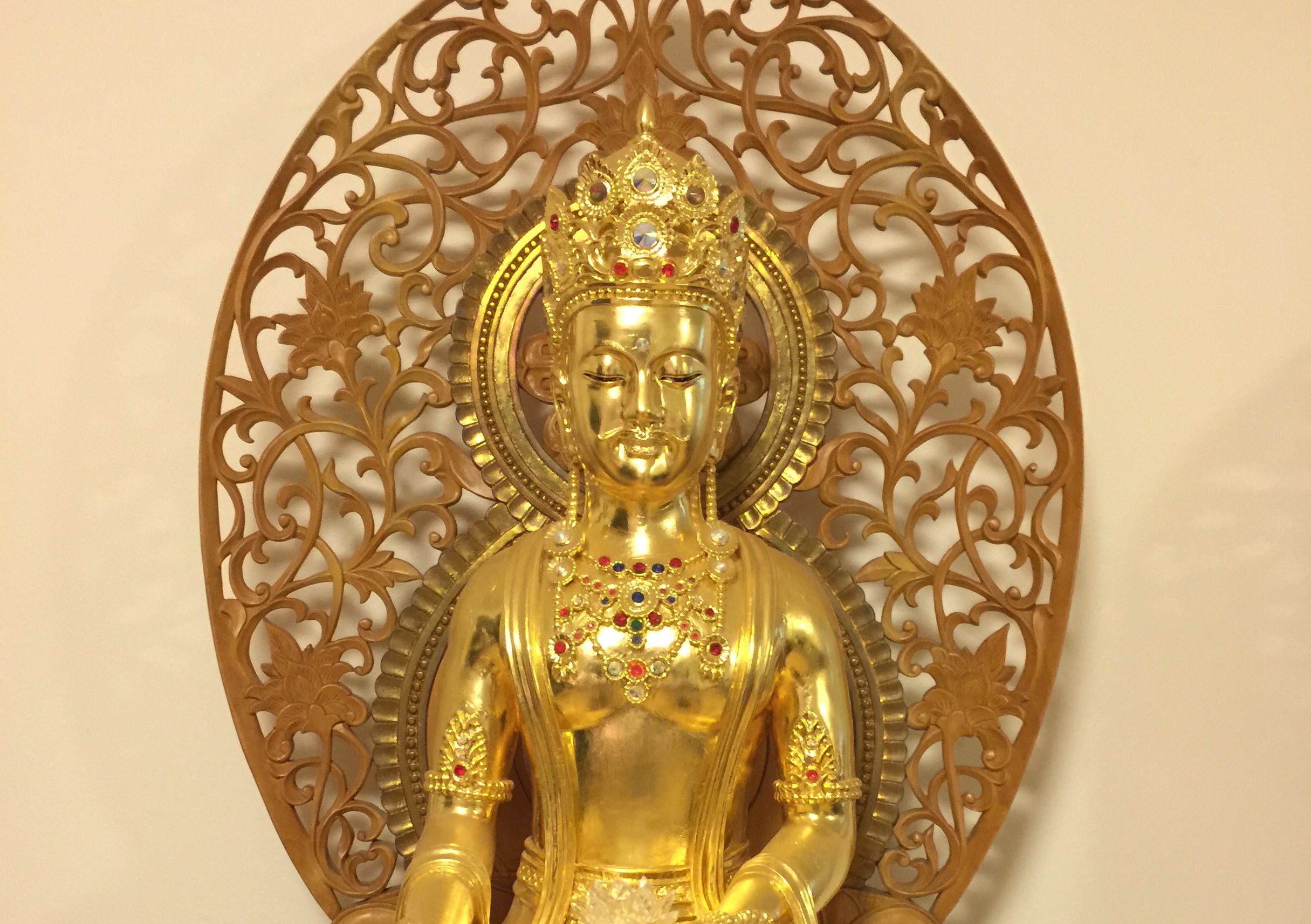 Amitabha Buddha Statue - Heart Sutra Wisdom - Mindfulness - Meditation